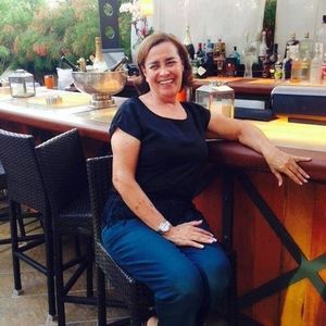 Meet your Posher, Olivia